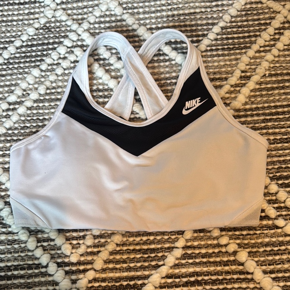 Nike Women's Dri Fit Black and white Sports Bra - woman’s size S - like new